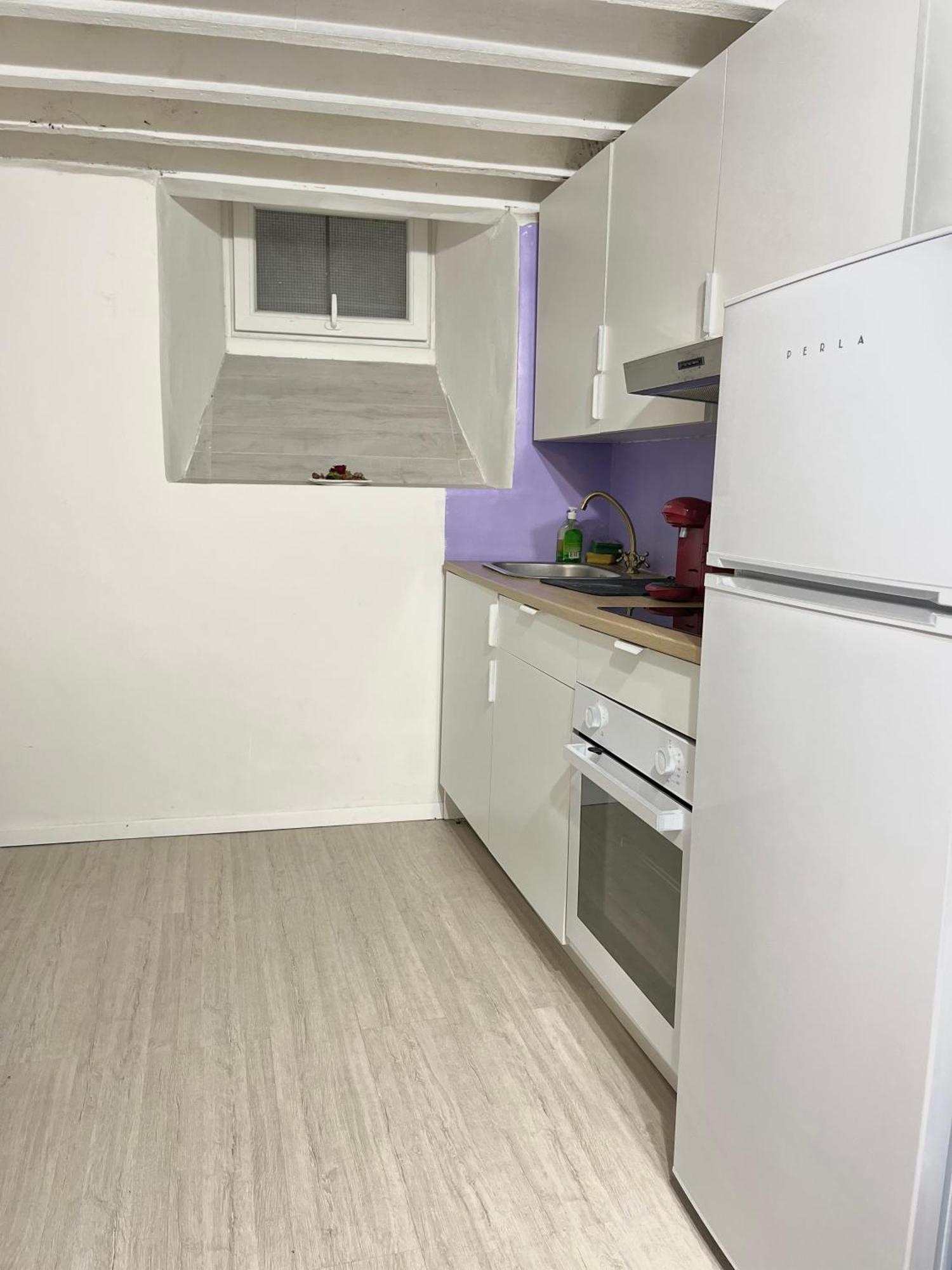 Genova Centro Affittacamere- Bagno In Comune Buitenkant foto
