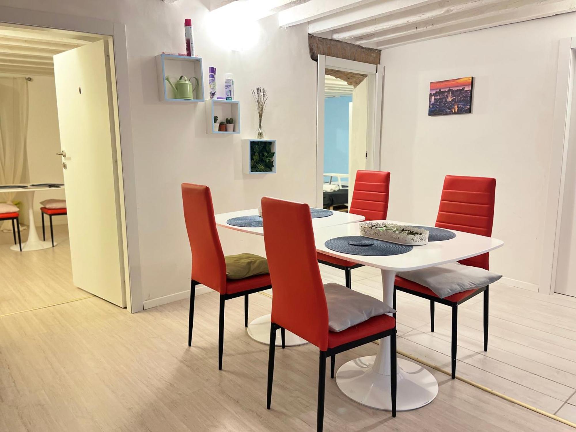 Genova Centro Affittacamere- Bagno In Comune Buitenkant foto